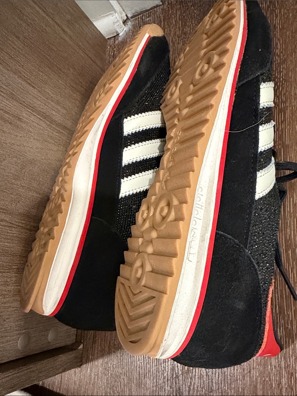 adidas Black Sneakers with White Stripes and Red Heel Accents - Picture 4 of 5